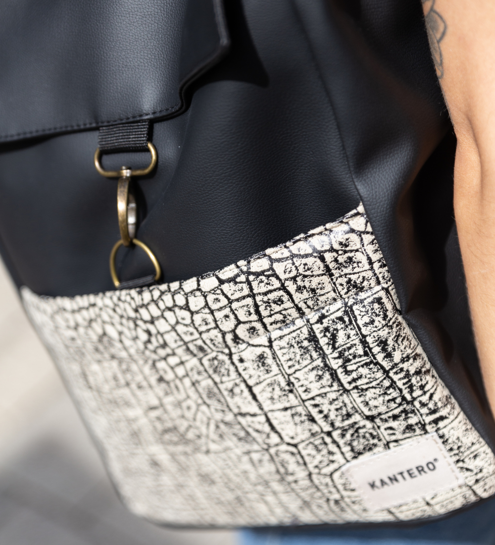 אקספרט הדפס תנין ושחור