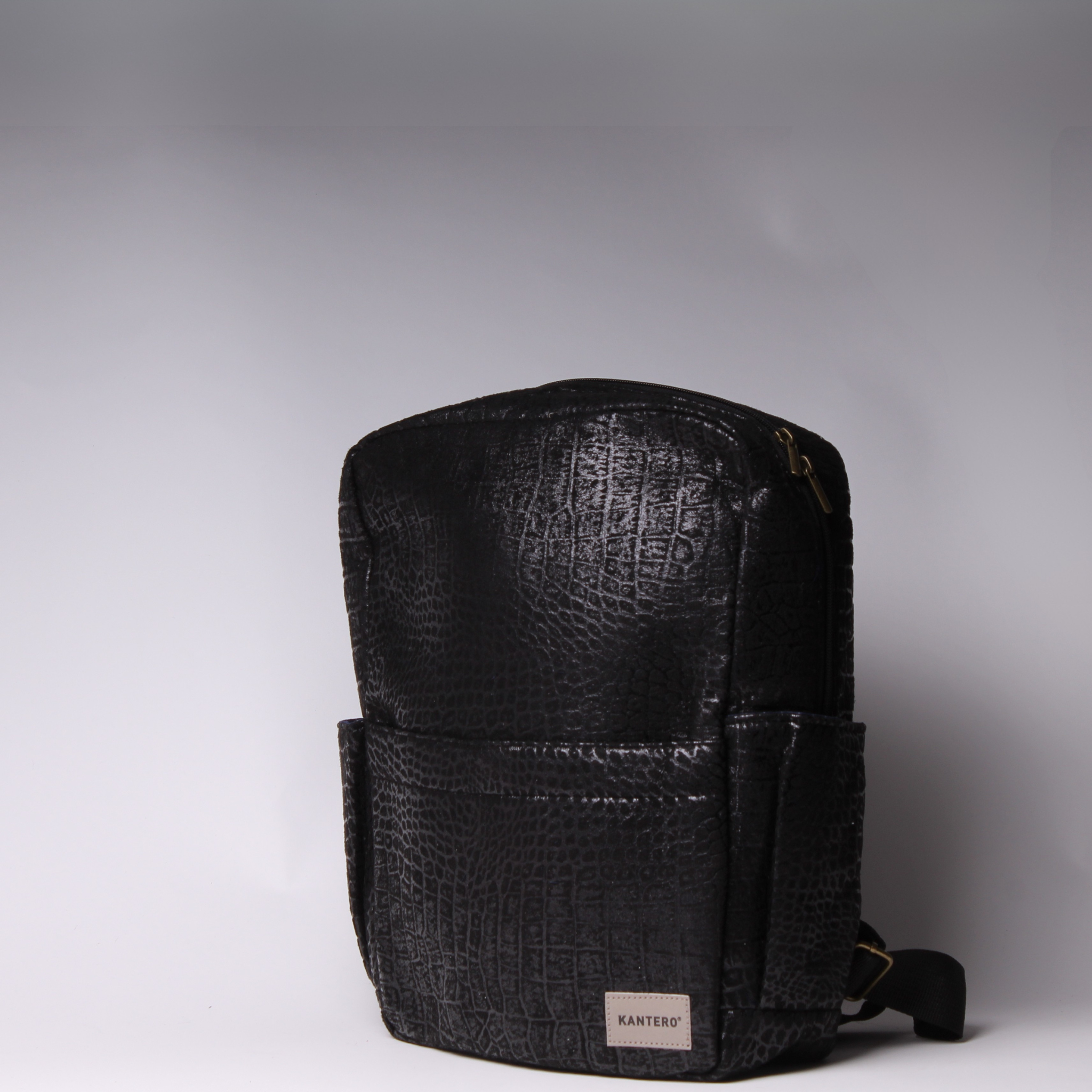 תיק גב וייז הדפס תנין שחור