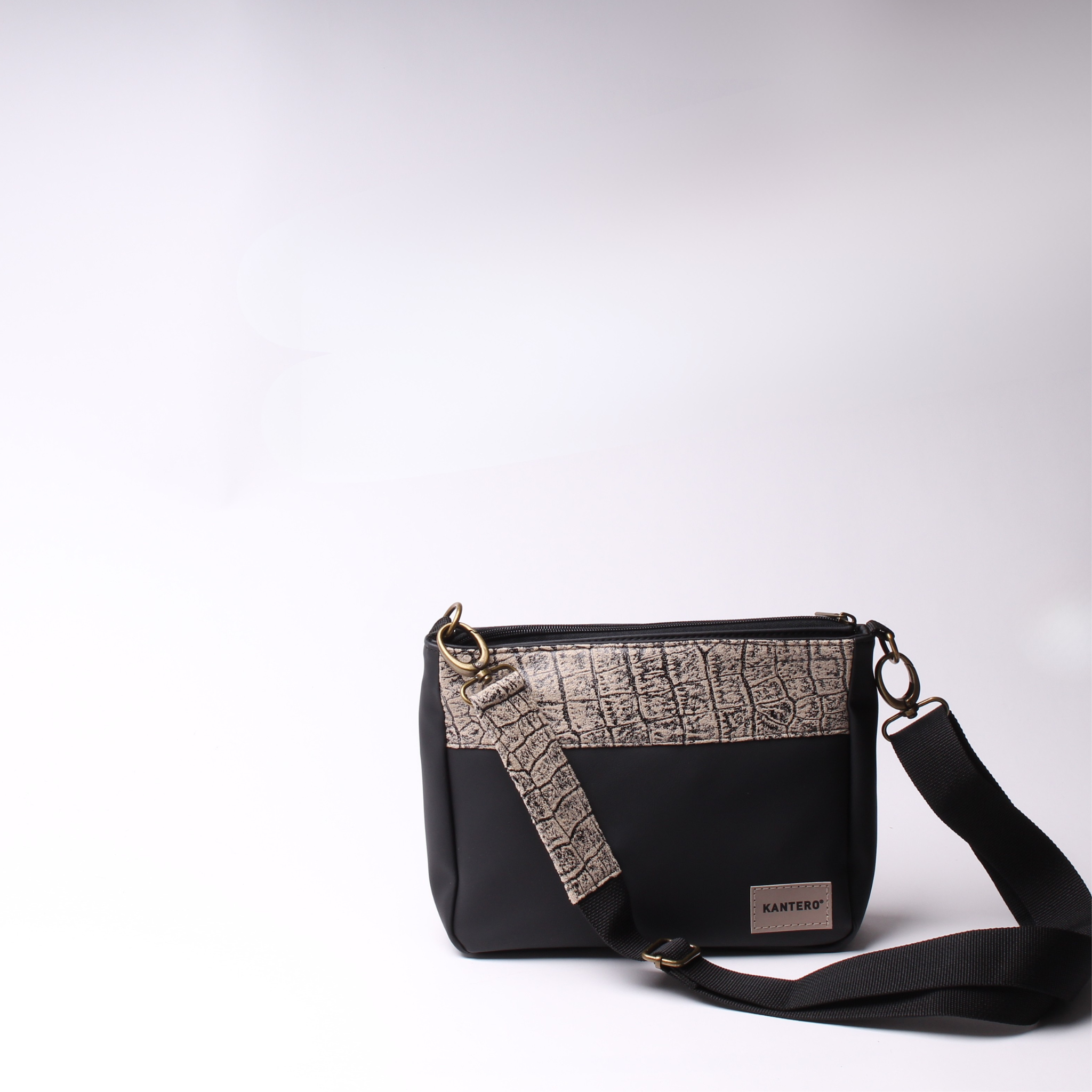 תיק צד SLIDE-הדפס תנין ושחור