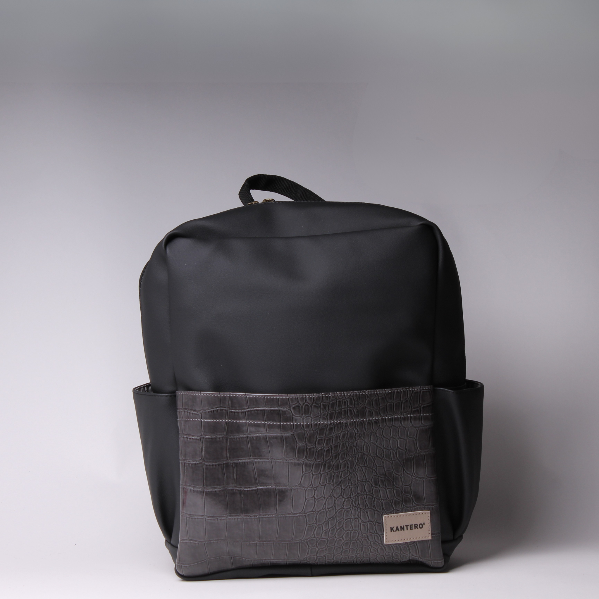 תיק גב וייז קרוקו אפור מבריק ושחור