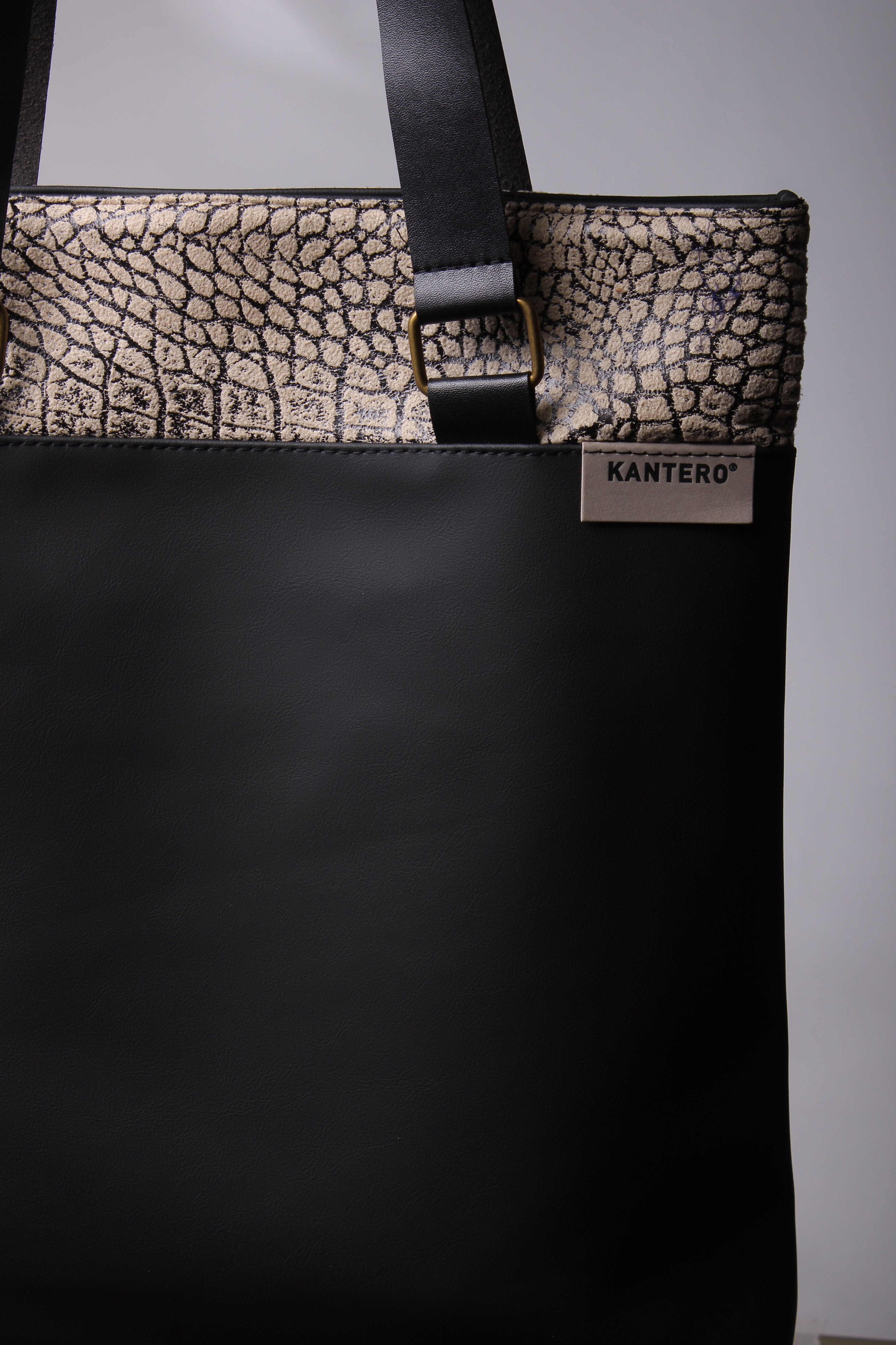 תיק כתף הדפס תנין ושחור