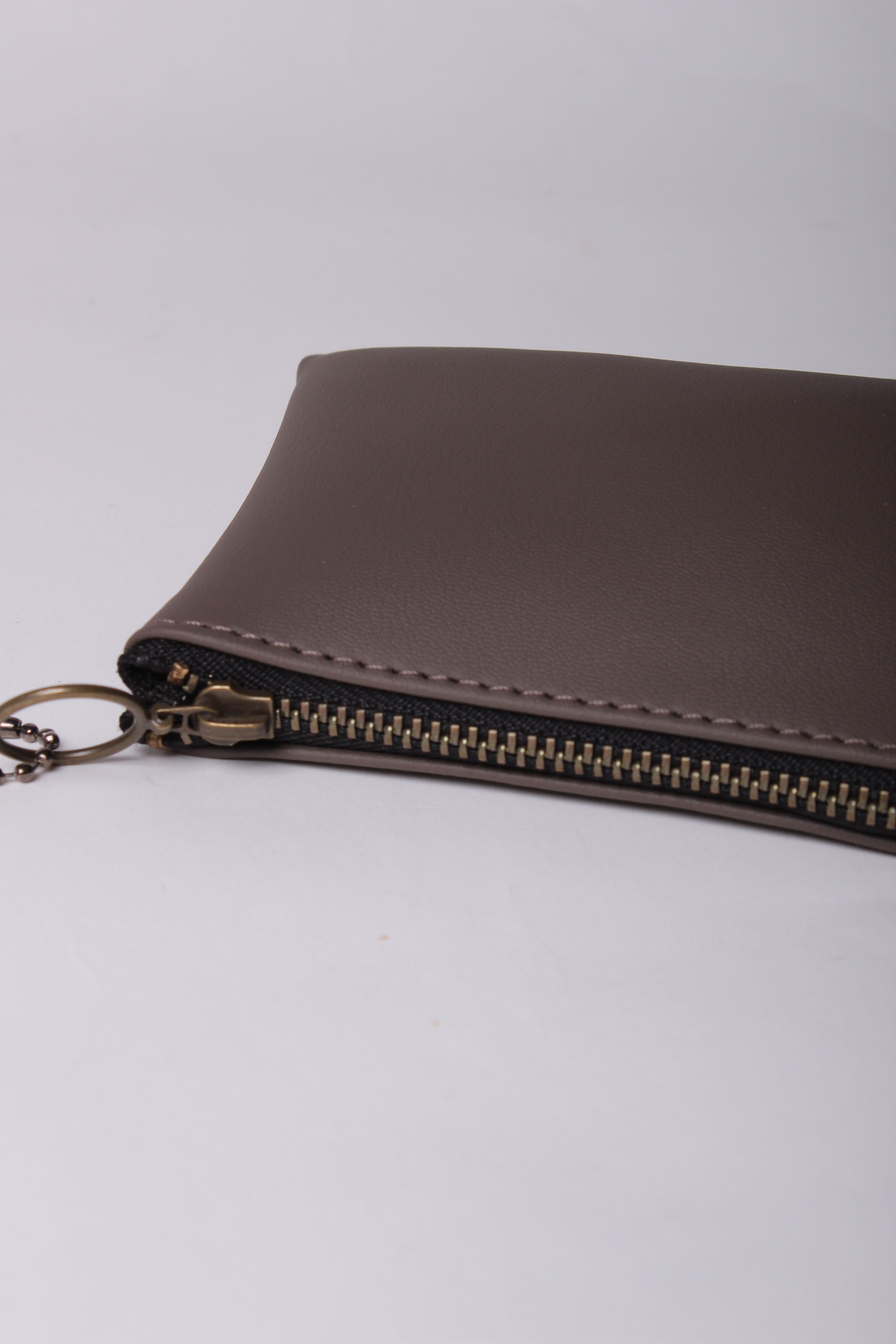 קלאץ' סופר קטן חום בהיר