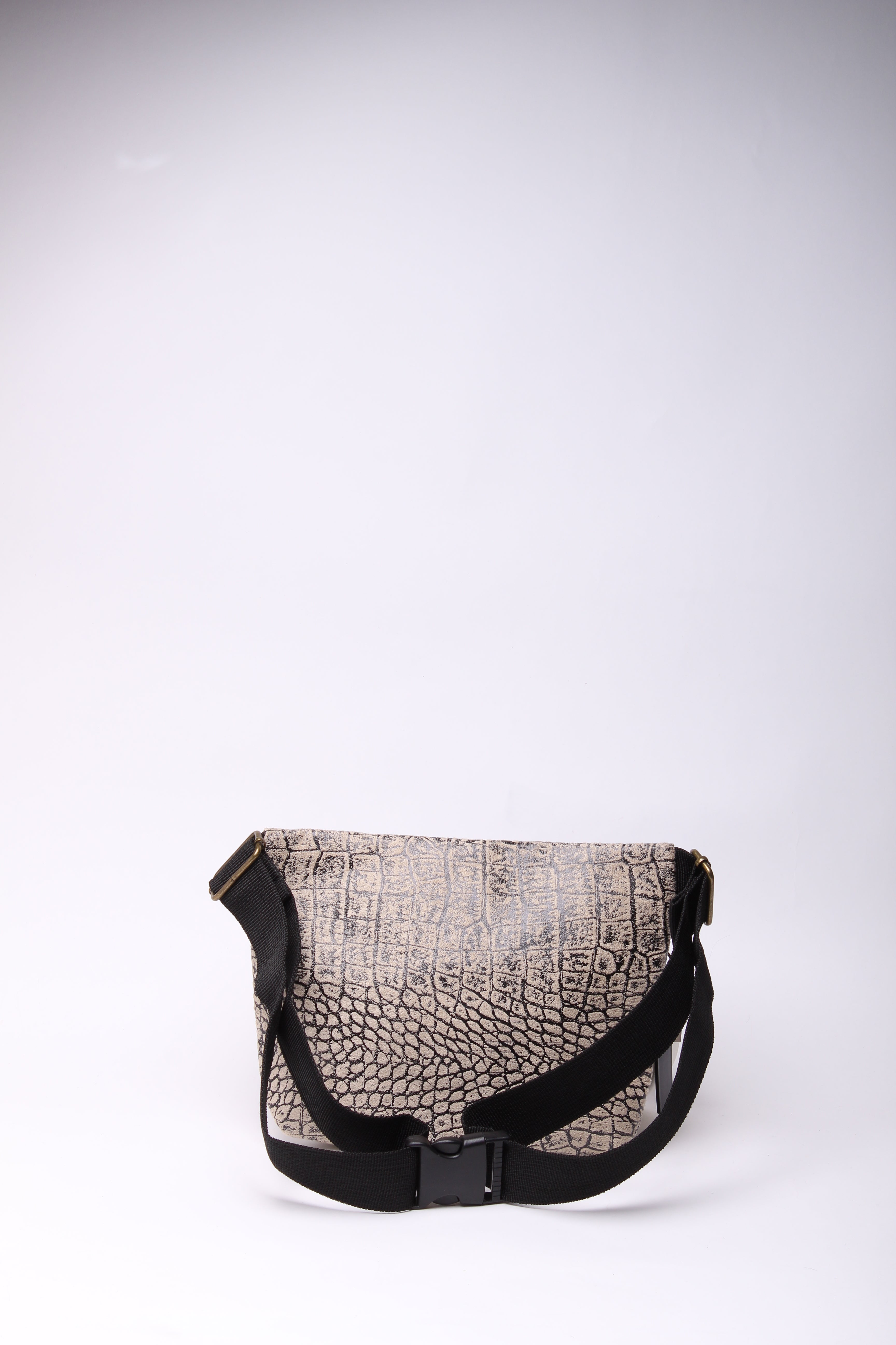 פאוץ' מרובע הדפס תנין