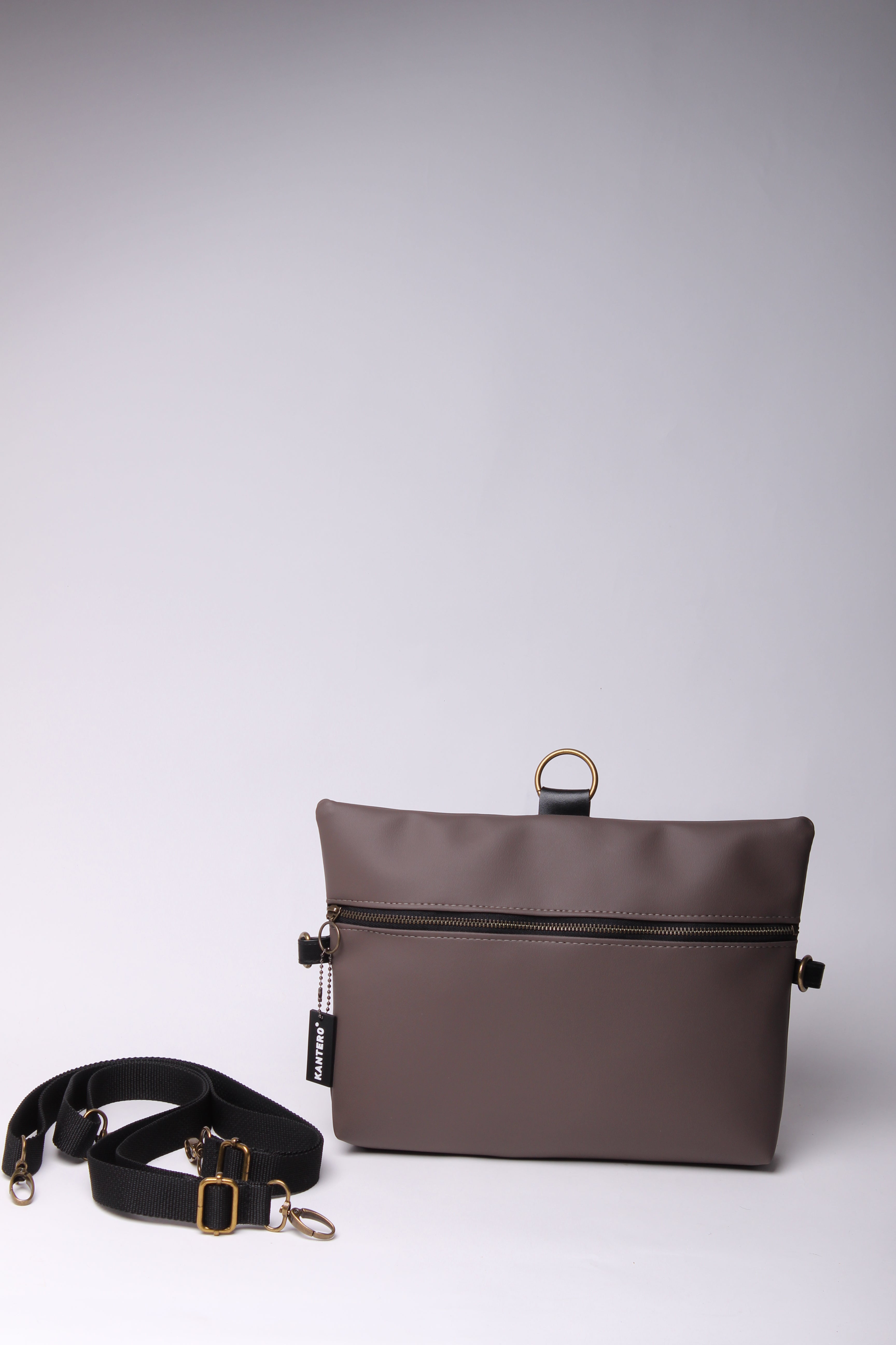 4 ב-1 חום בהיר