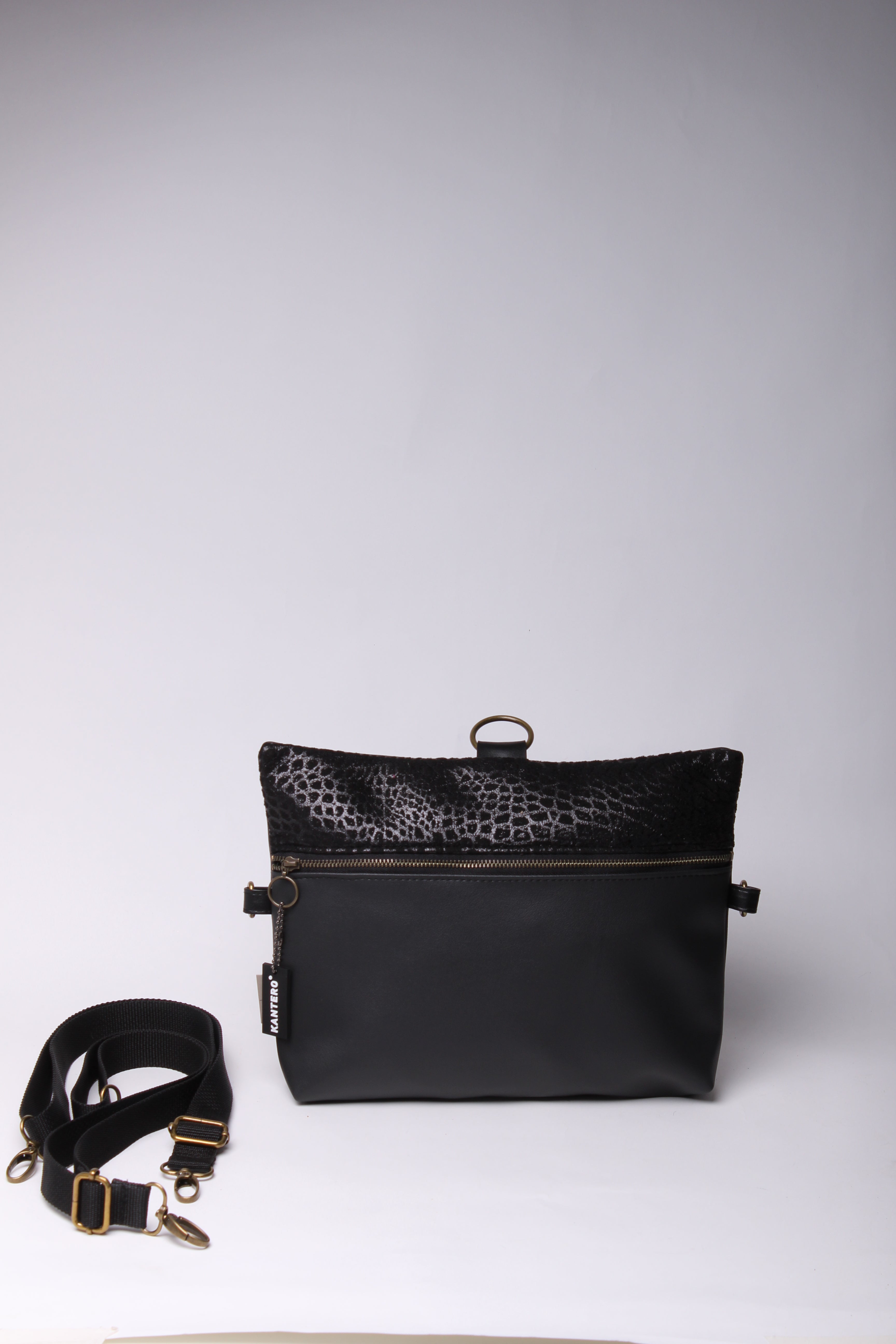 4 ב-1 הדפס תנין שחור ושחור