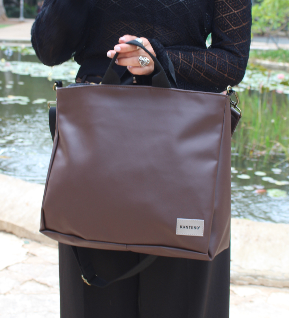 פליפ חום כהה