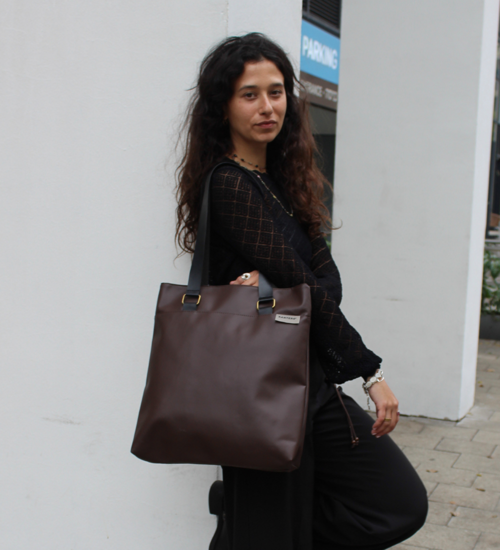 תיק כתף חום כהה