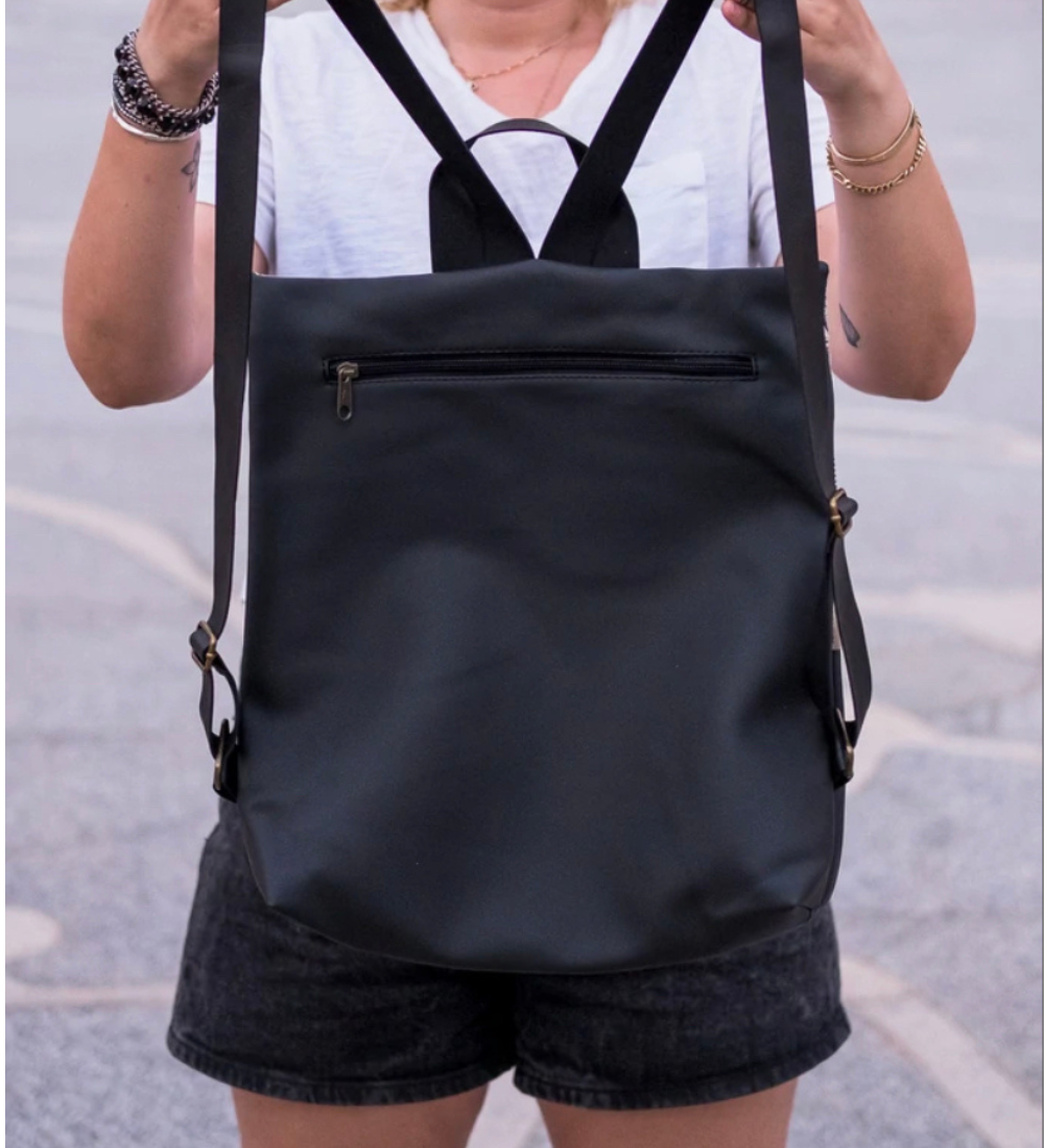 מיני מלבן שחור נצנצים ושחור