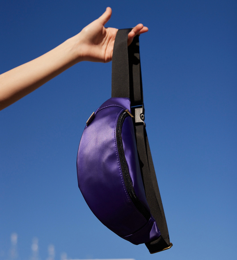 פאוץ' קלאסי סגול רויאל