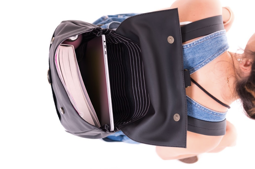 אקספרט פלוס נצנצים כסוף ושחור