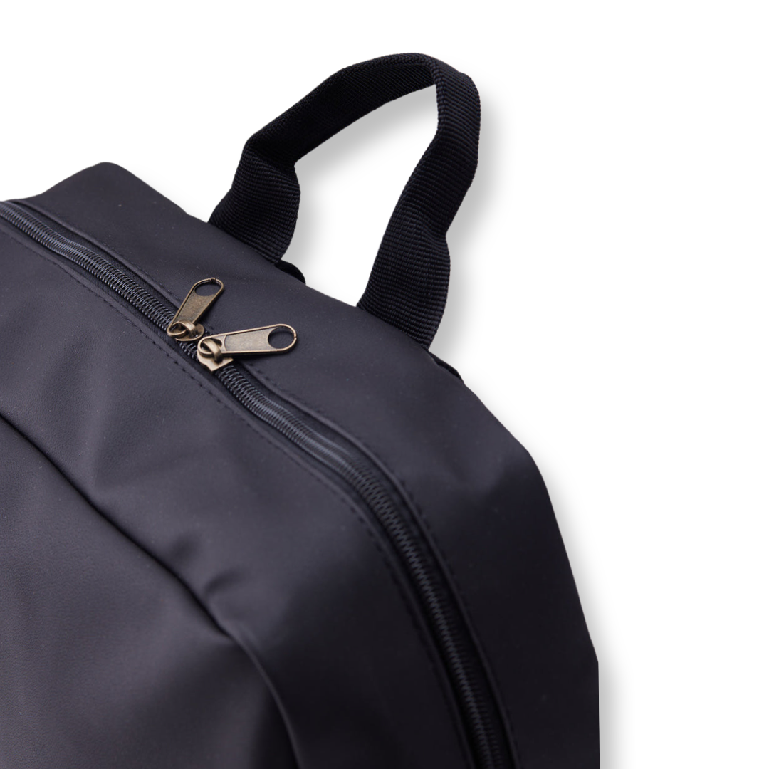 תיק גב וייז כסוף משופשף ושחור