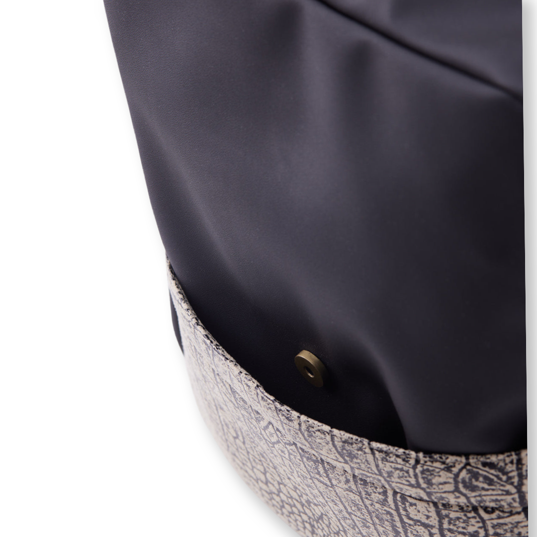 תיק גב וייז הדפס תנין ושחור