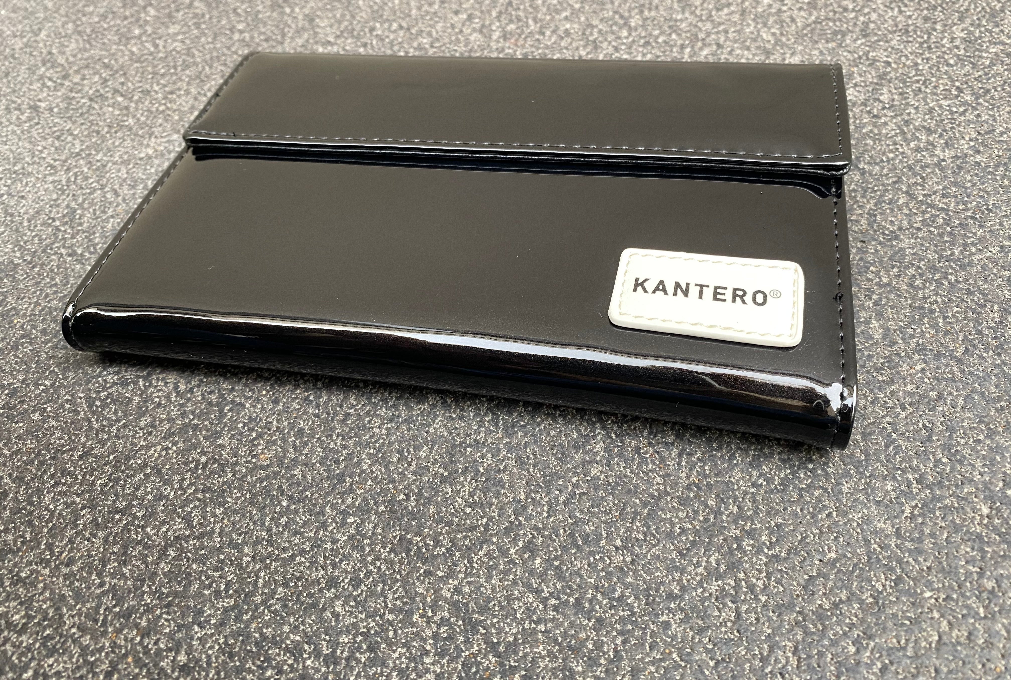 ארנק בינוני שחור לקה 