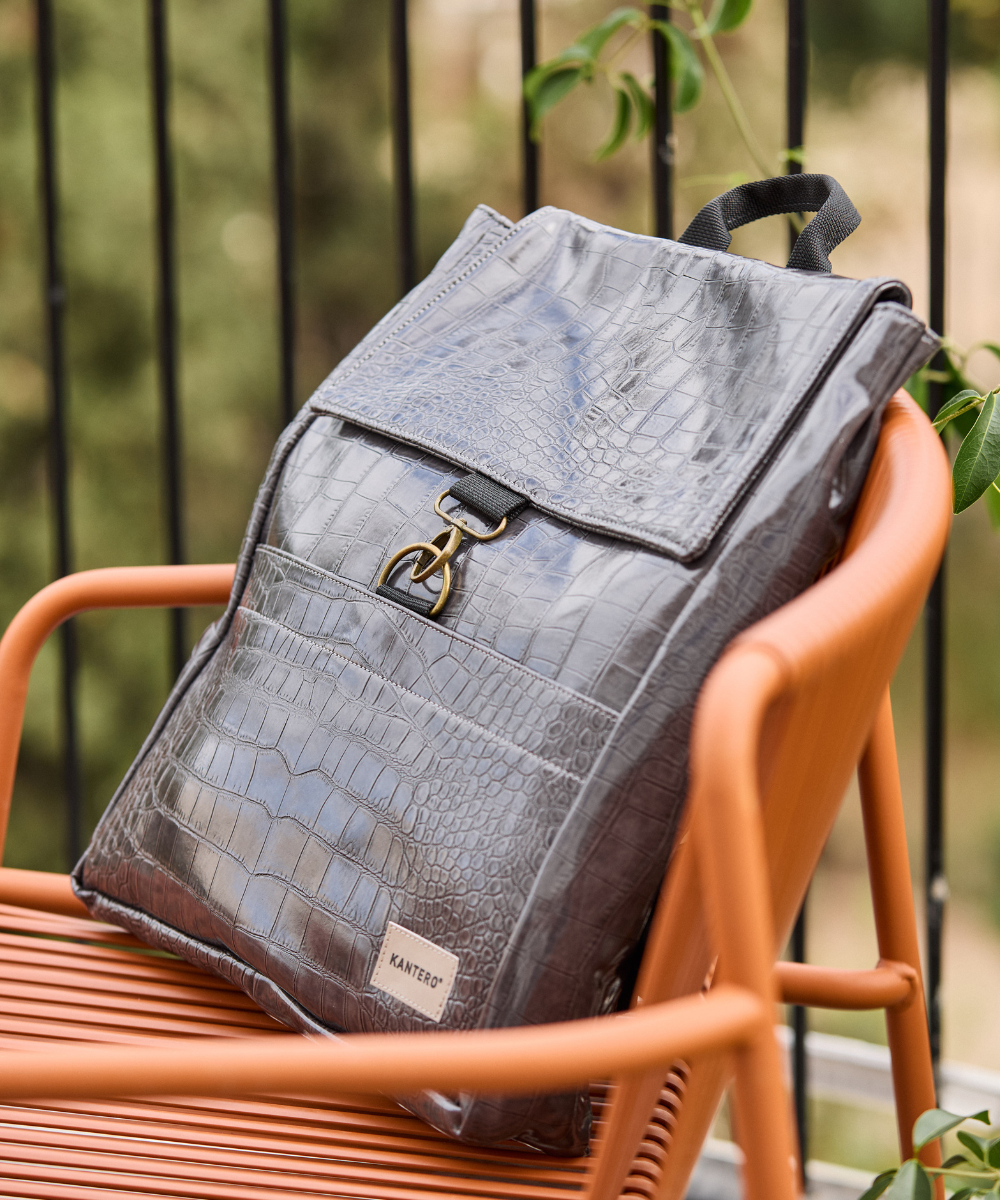 אקספרט פלוס קרוקו אפור מבריק