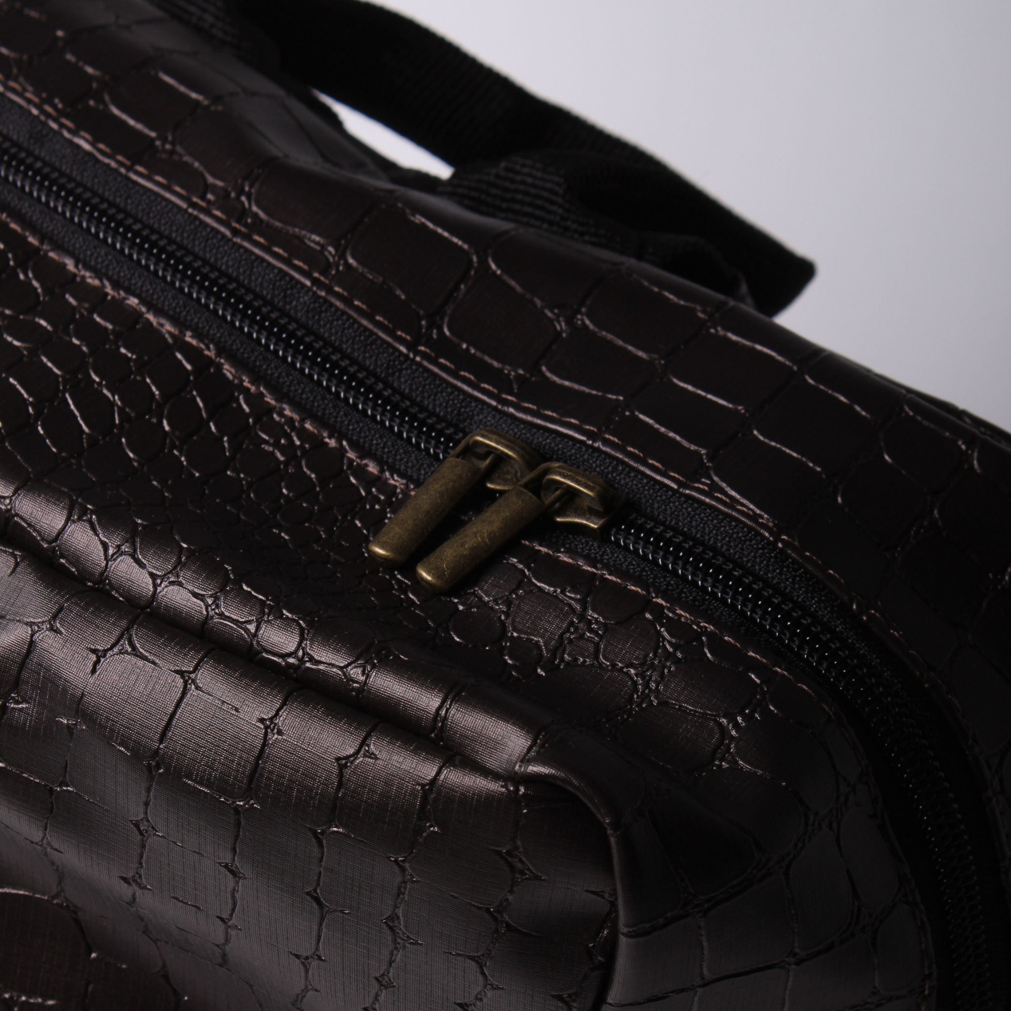 תיק גב וייז חום קרוקו