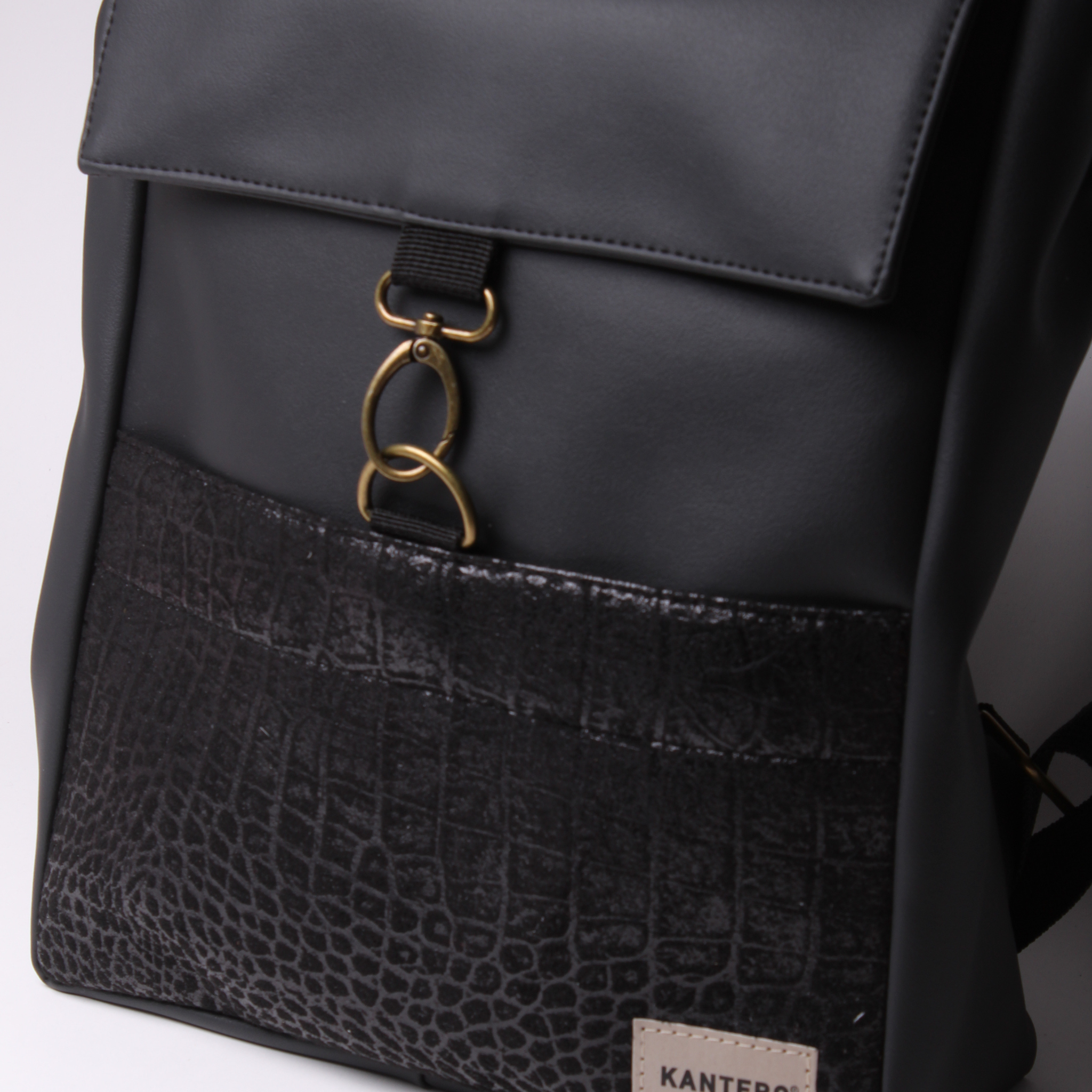 אקספרט הדפס תנין שחור ושחור