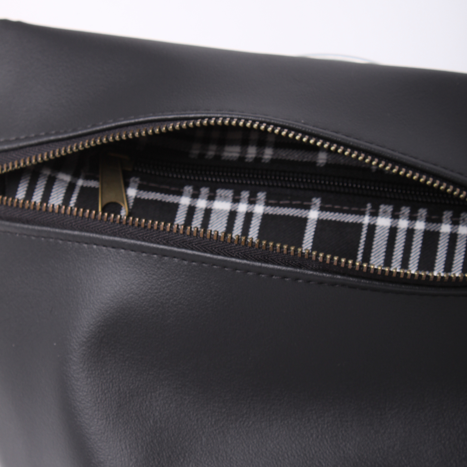 פאוץ' מרובע הדפס תנין