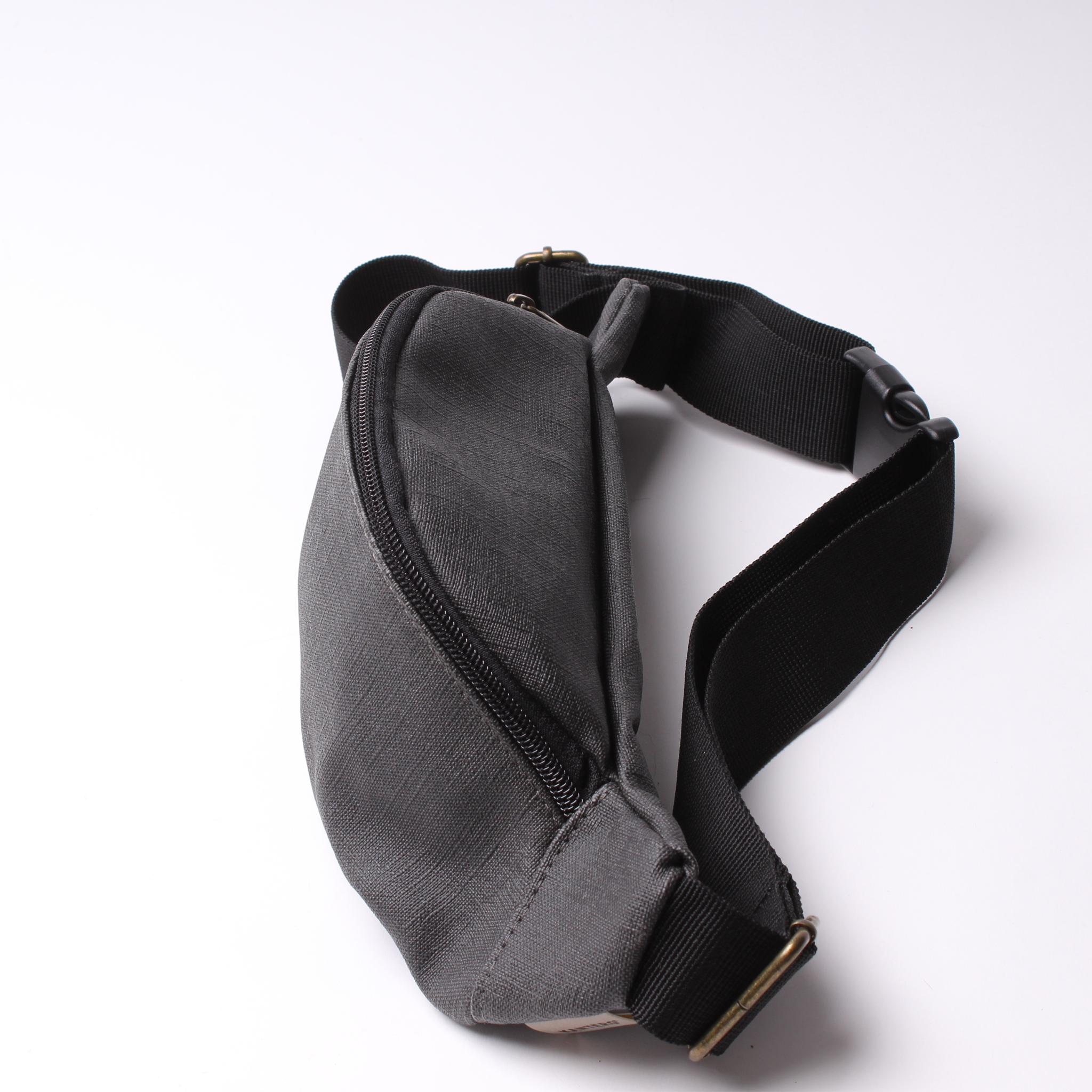 פאוץ׳ קלאסי אפור טוויד