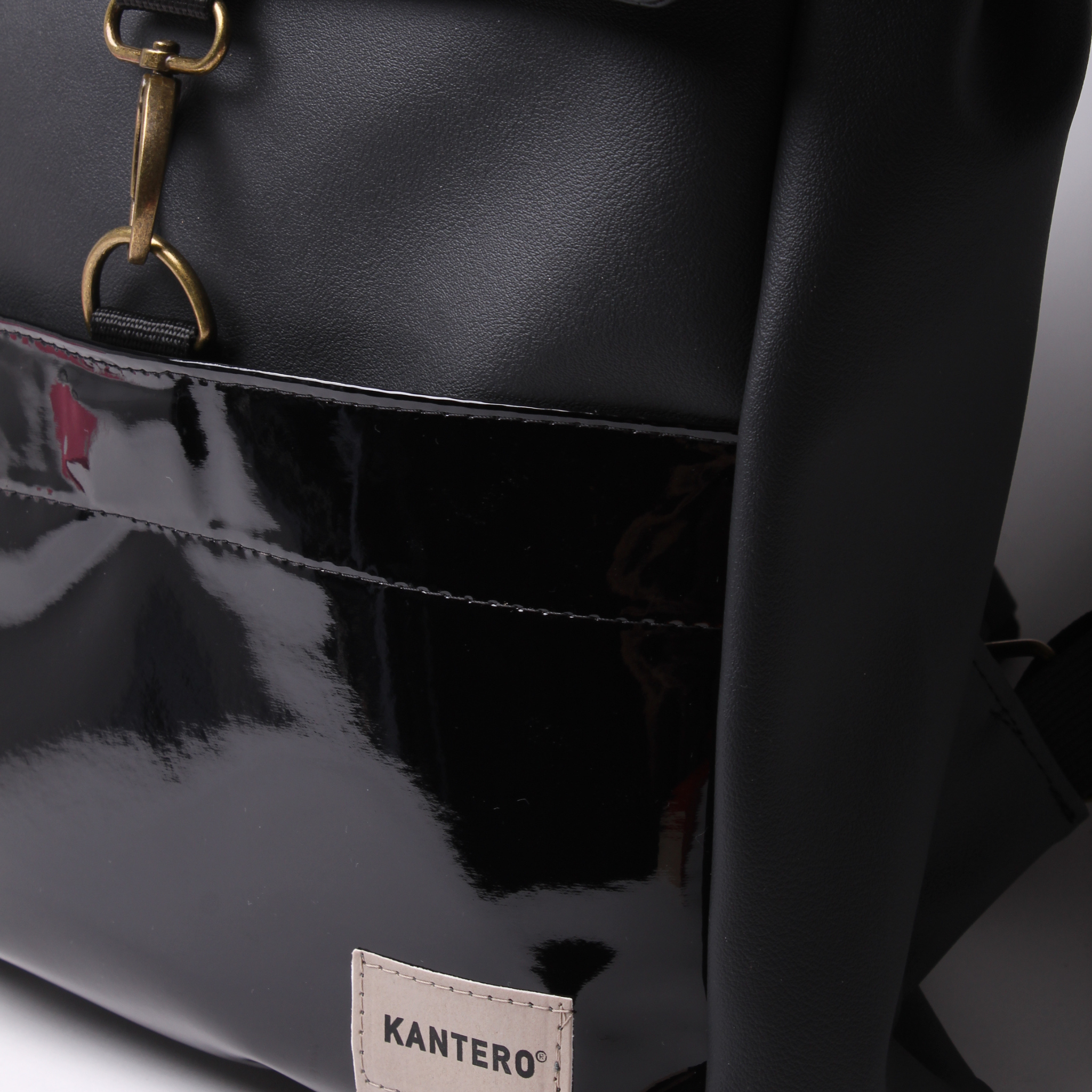 אקספרט  שחור לקה ושחור