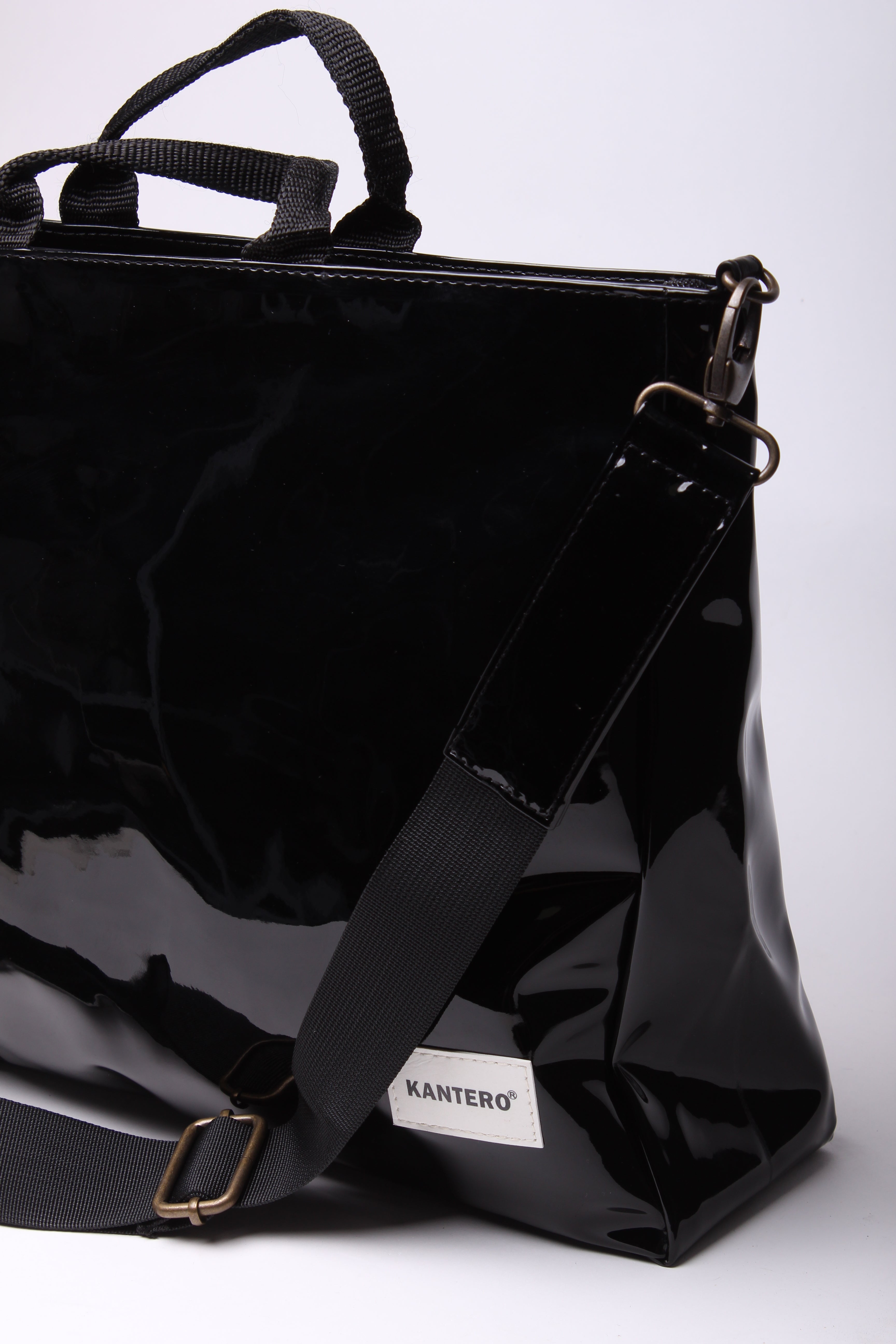 פליפ שחור לקה