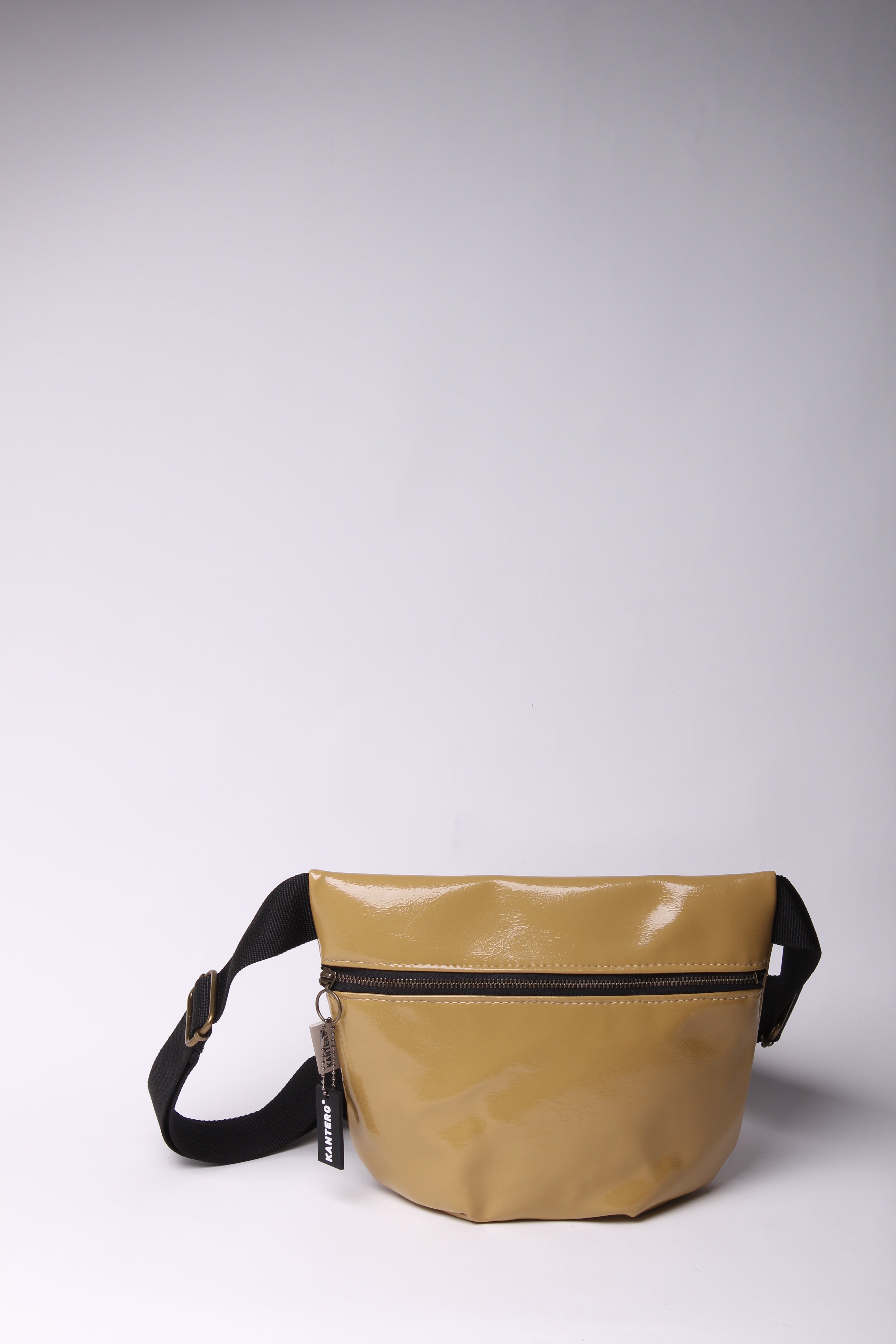 פאוץ' מרובע חרדל לקה