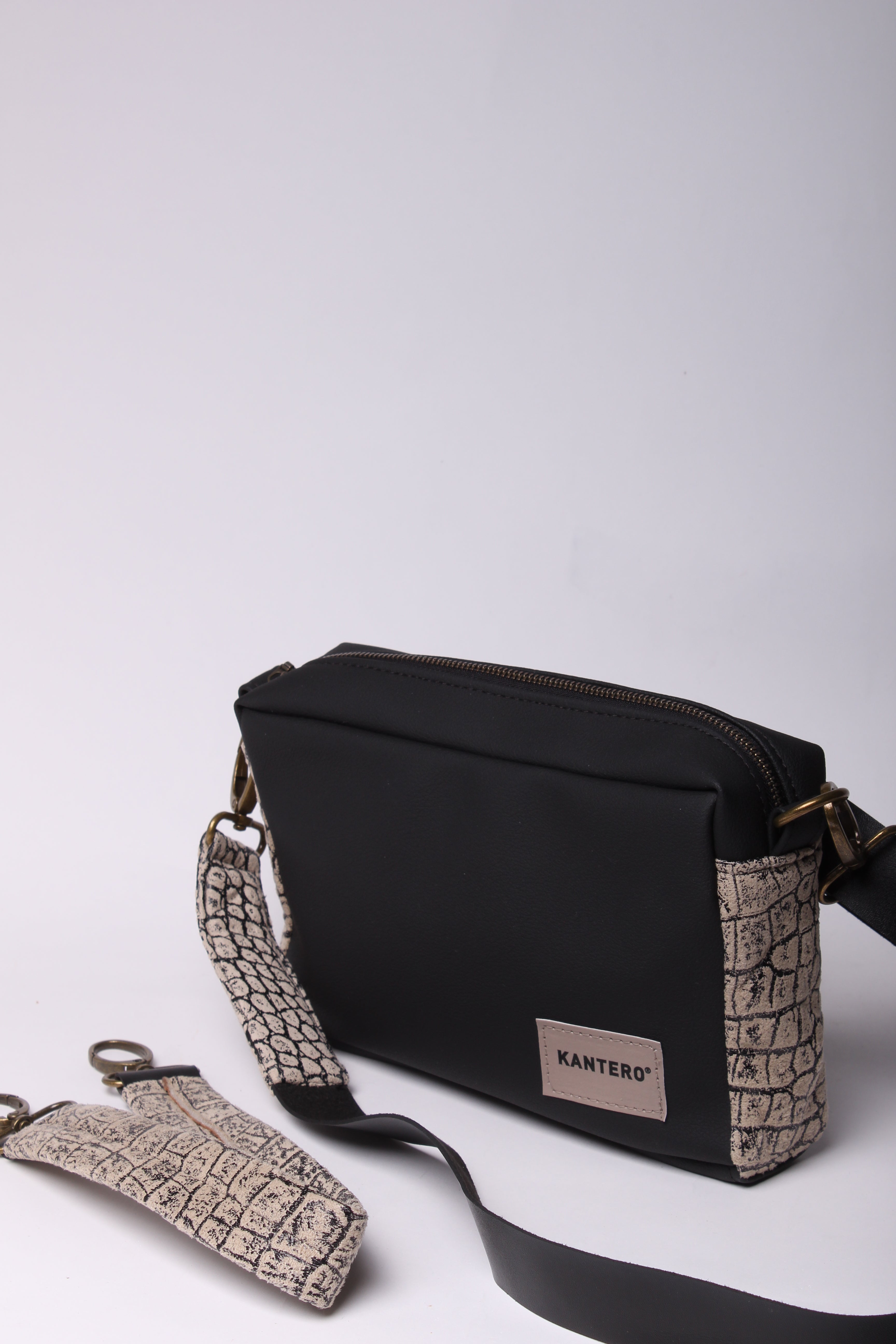 תיק צד קטן EDIT-הדפס תנין ושחור