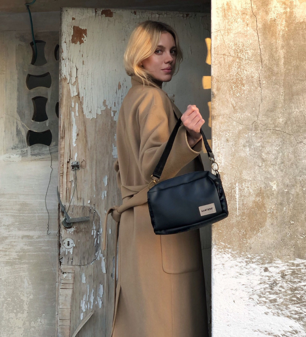 תיק צד קטן EDIT-שחור נצנצים ושחור