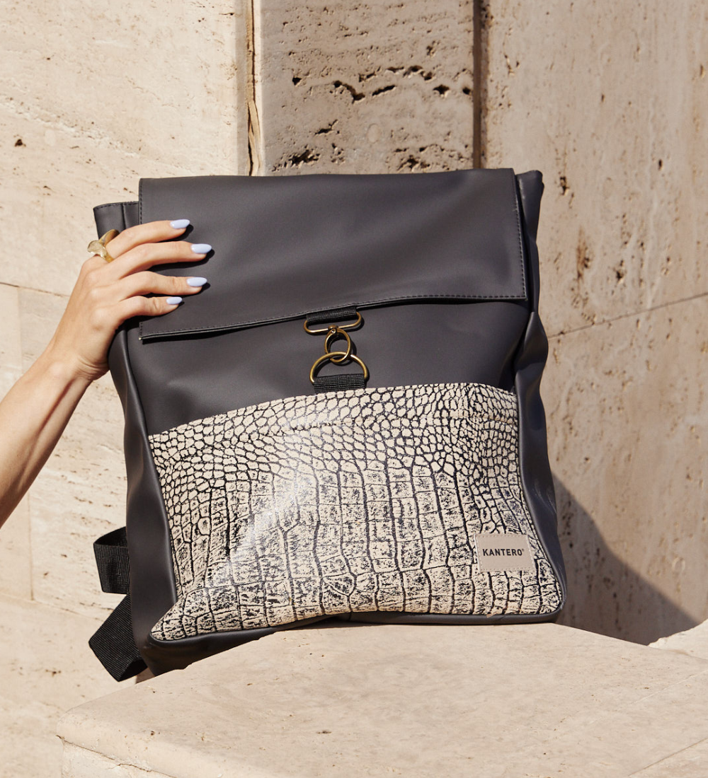 אקספרט פלוס הדפס תנין ושחור