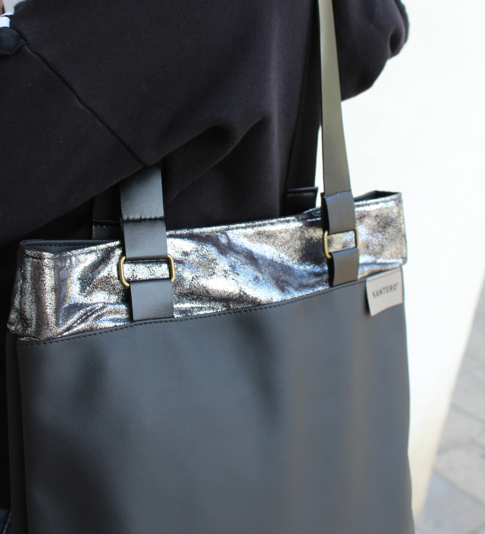 תיק כתף כסוף משופשף ושחור