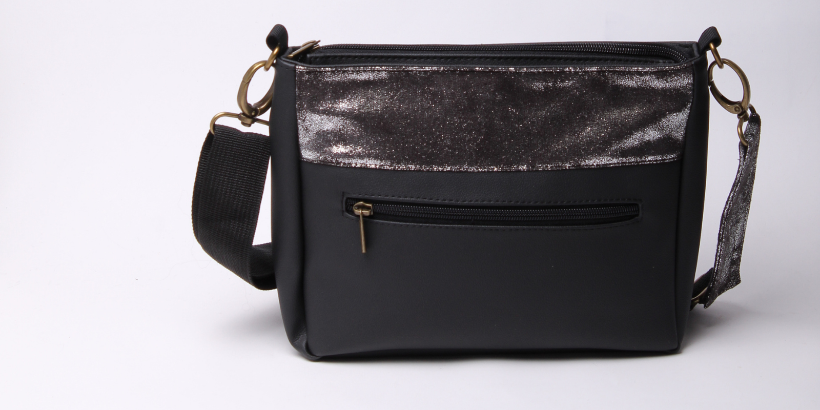 תיק צד  SLIDE -שחור נצנצים ושחור